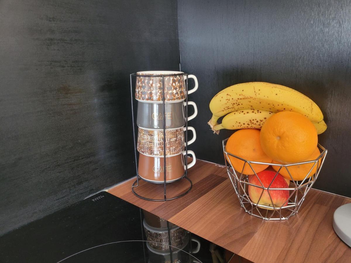 Appartement Le Palmier D'Azur - Frejus Cais - Wi-Fi Extérieur photo